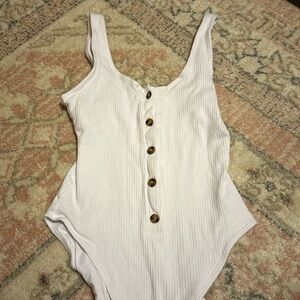 Good American bodysuit